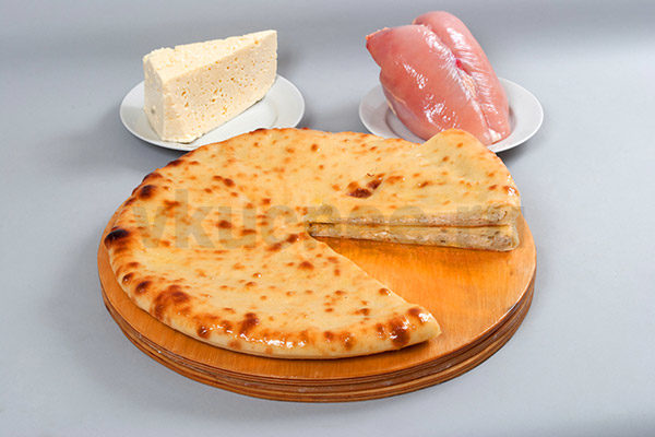 Осетинский пирог с курицей и сыром фото
