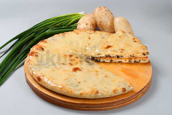 Осетинский пирог с картошкой и луком фото